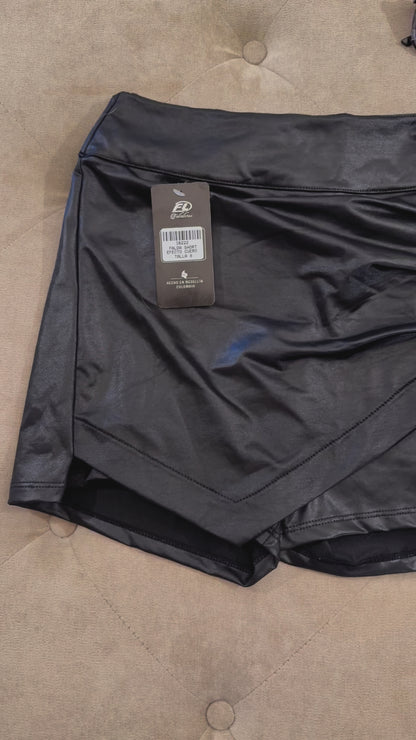 Falda Short Efecto Cuero